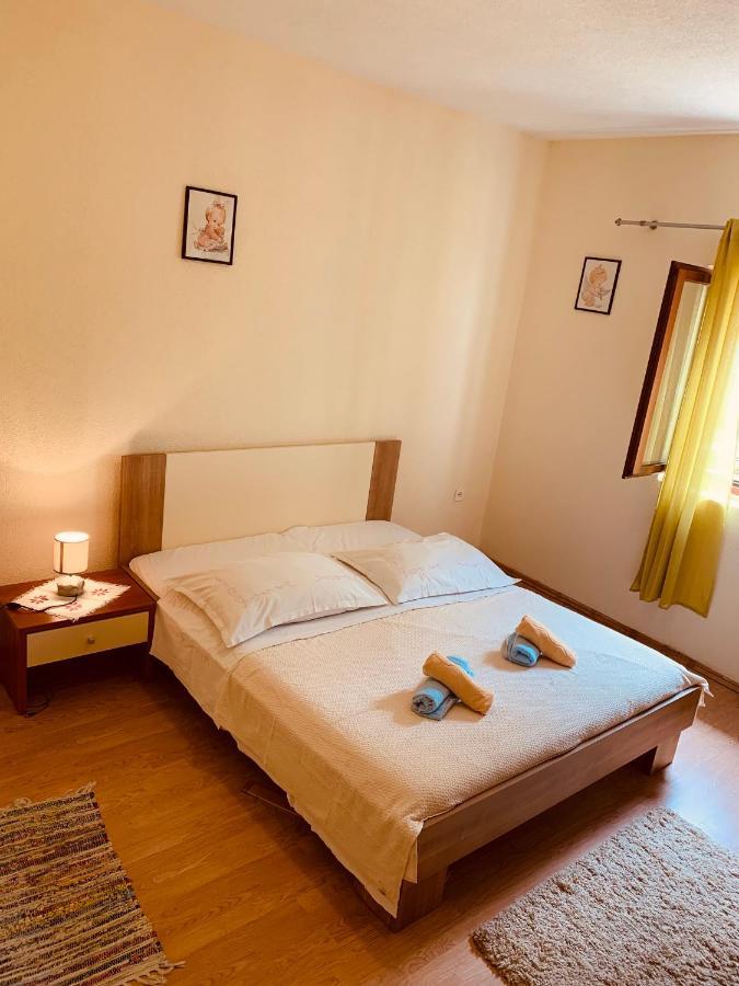 Apartments Marko Trogir Exterior foto