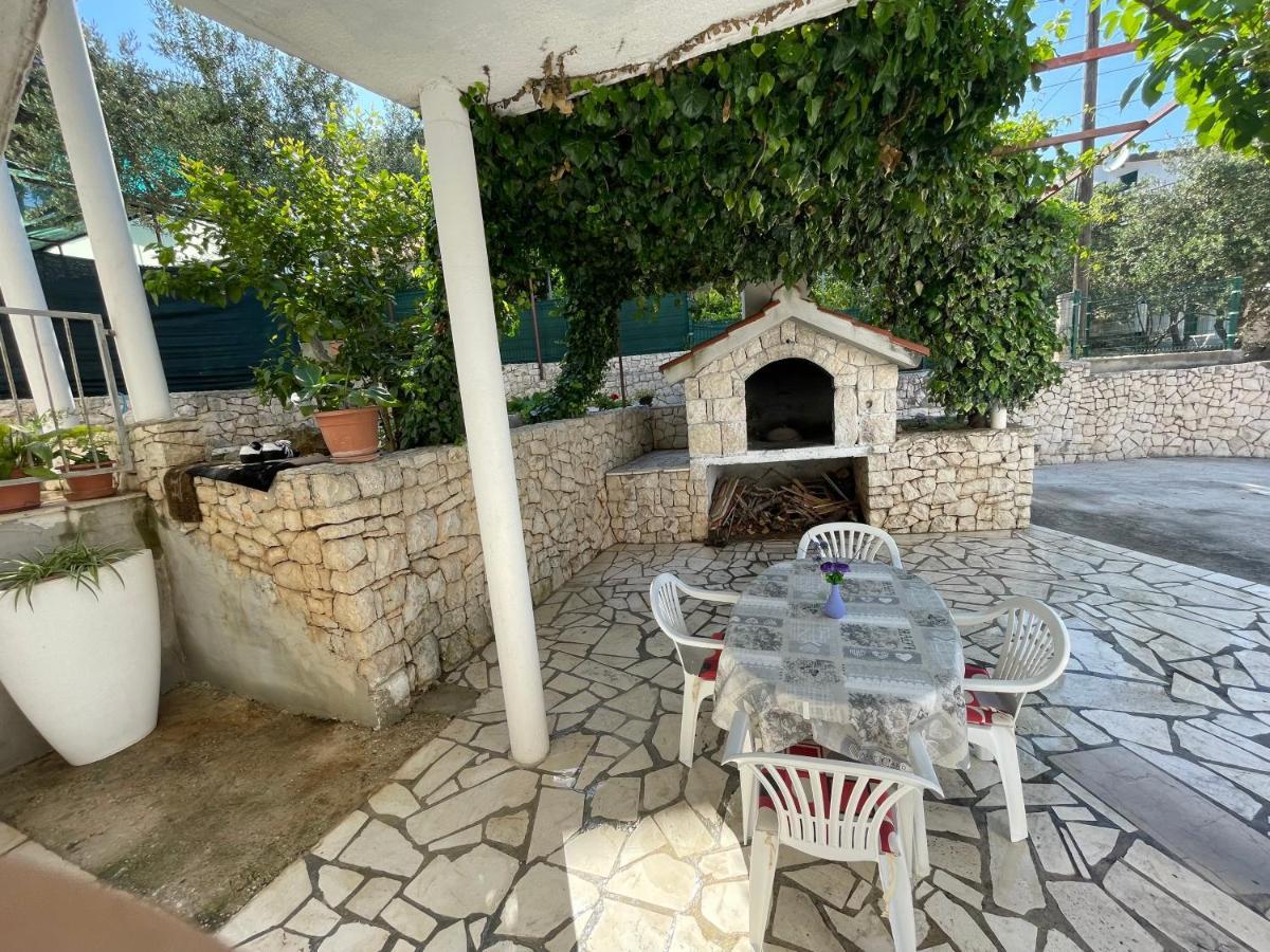 Apartments Marko Trogir Exterior foto