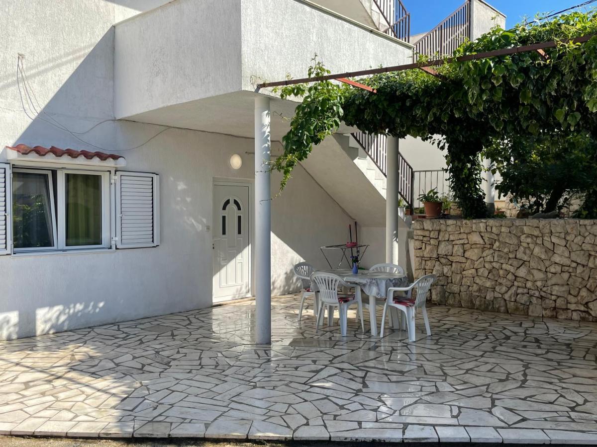 Apartments Marko Trogir Exterior foto