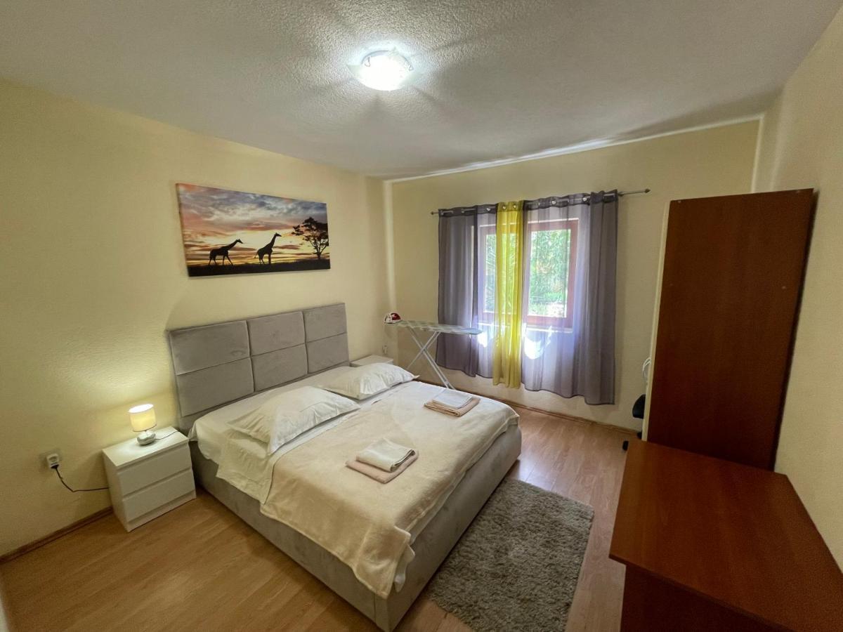 Apartments Marko Trogir Exterior foto